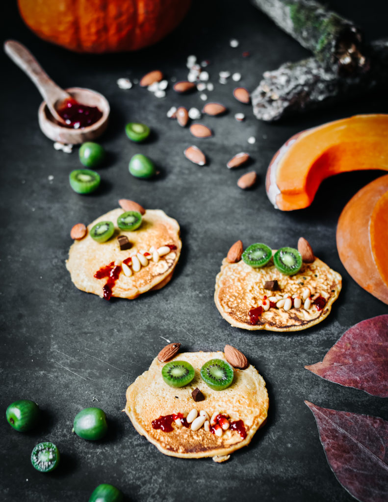 Halloween pancakes with Nergi® kiwi berries